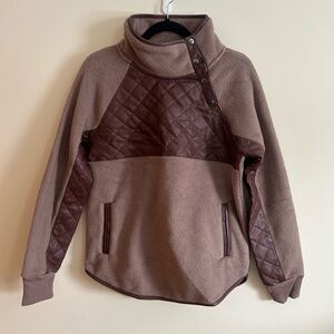 Abercrombie & Fitch Quilted Brown Pullover